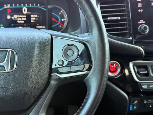Used 2020 Honda Pilot Black Edition image 17