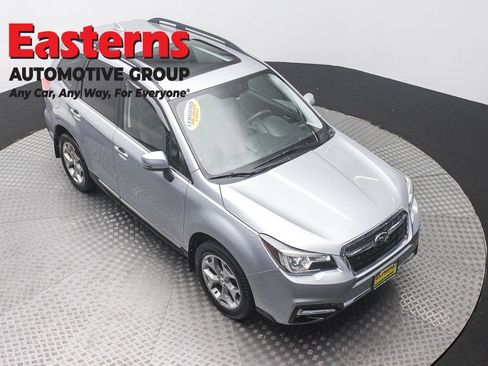 Used 2017 Subaru Forester 2.5i Touring w/ Popular Package #2 AWD/4WD image 3