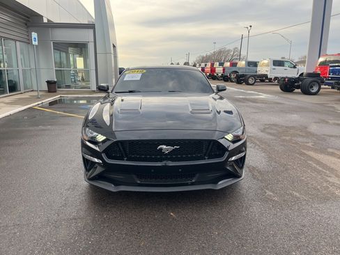 Used 2019 Ford Mustang GT image 3