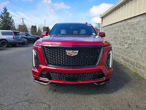 Certified 2025 Cadillac Escalade V image 11
