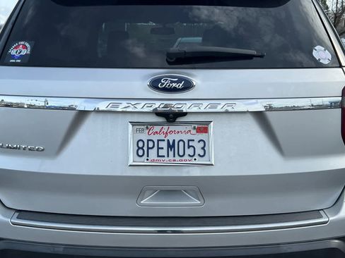 Used 2019 Ford Explorer Limited w/ Class III Trailer Tow Package image 16