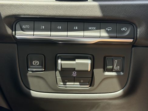 Certified 2026 Cadillac Escalade Sport w/ Touring Package AWD/4WD image 24