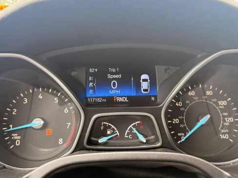 Used 2016 Ford Focus SE FWD image 21