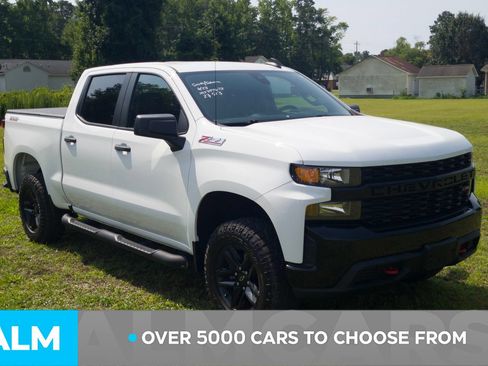 Used 2021 Chevrolet Silverado 1500 Custom Trail Boss w/ Safety Confidence Package AWD/4WD image 3