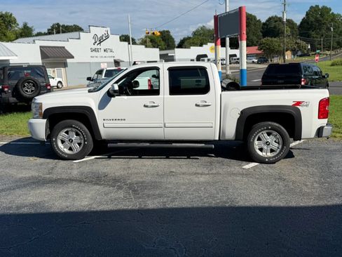 Used 2012 Chevrolet Silverado 1500 LT w/ All-Star Edition AWD/4WD image 8