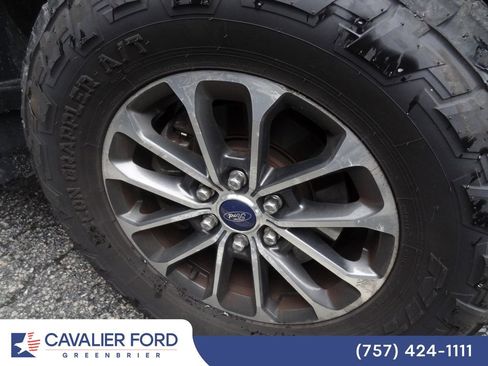 Used 2018 Ford F150 XLT w/ Equipment Group 302A Luxury AWD/4WD image 12