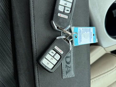 Used 2021 Honda Pilot EX-L image 35