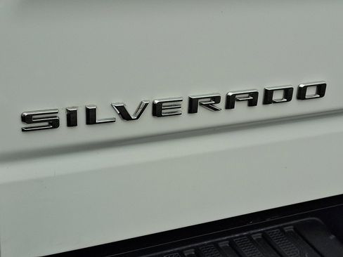 Used 2022 Chevrolet Silverado 1500 Custom image 27