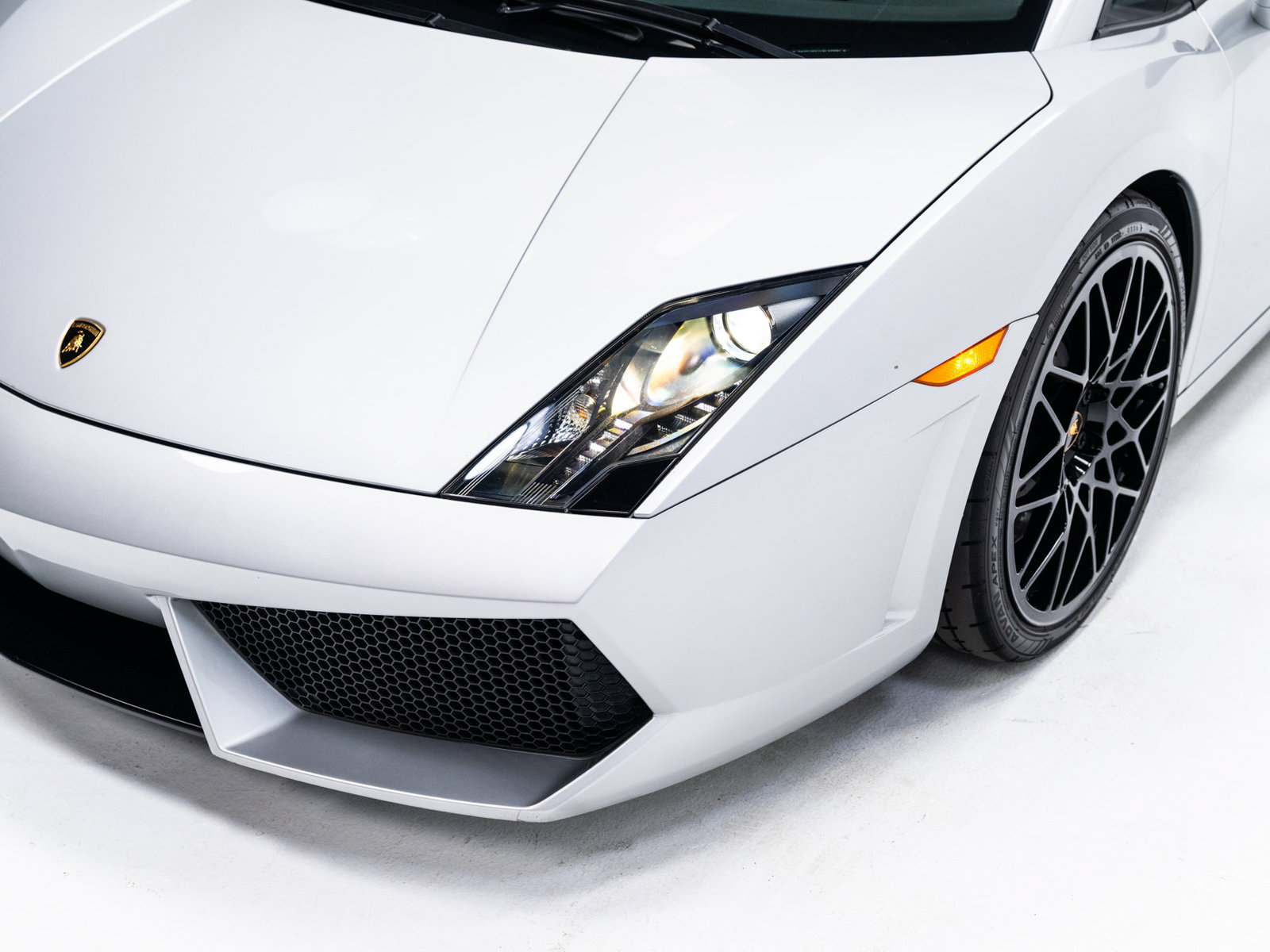 Used 2011 Lamborghini Gallardo LP 560-4 AWD/4WD image 15