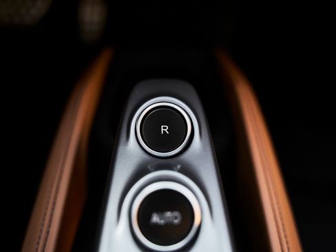 Used 2020 Ferrari F8 Tributo image 71