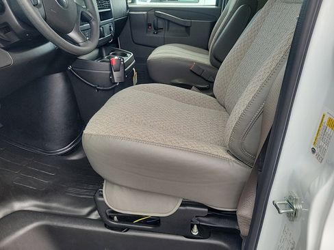 New 2025 GMC Savana 3500 w/ Power Convenience Package image 15