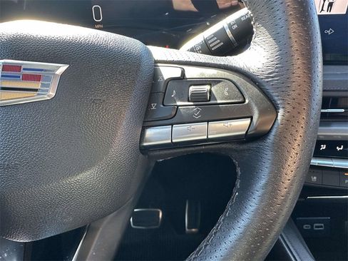 Used 2024 Cadillac XT4 Sport image 14