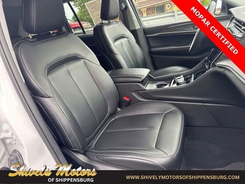 Used 2024 Jeep Grand Cherokee Limited w/ Trailer Tow Package image 42