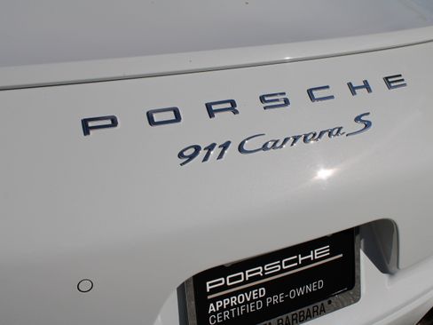 Certified 2019 Porsche 911 Carrera S image 16