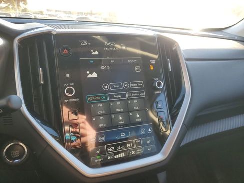 Used 2025 Subaru Ascent Premium image 39