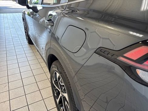 Used 2023 Kia Sportage EX AWD/4WD image 21