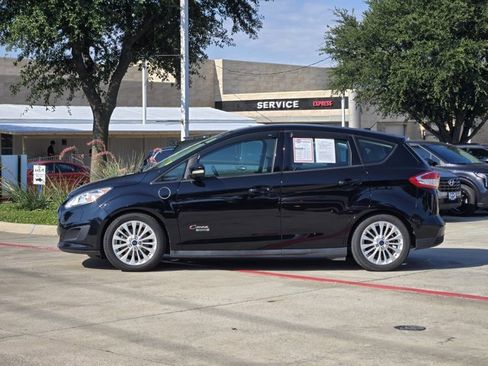 Used 2017 Ford C-MAX Energi SE w/ Equipment Group 401A image 4