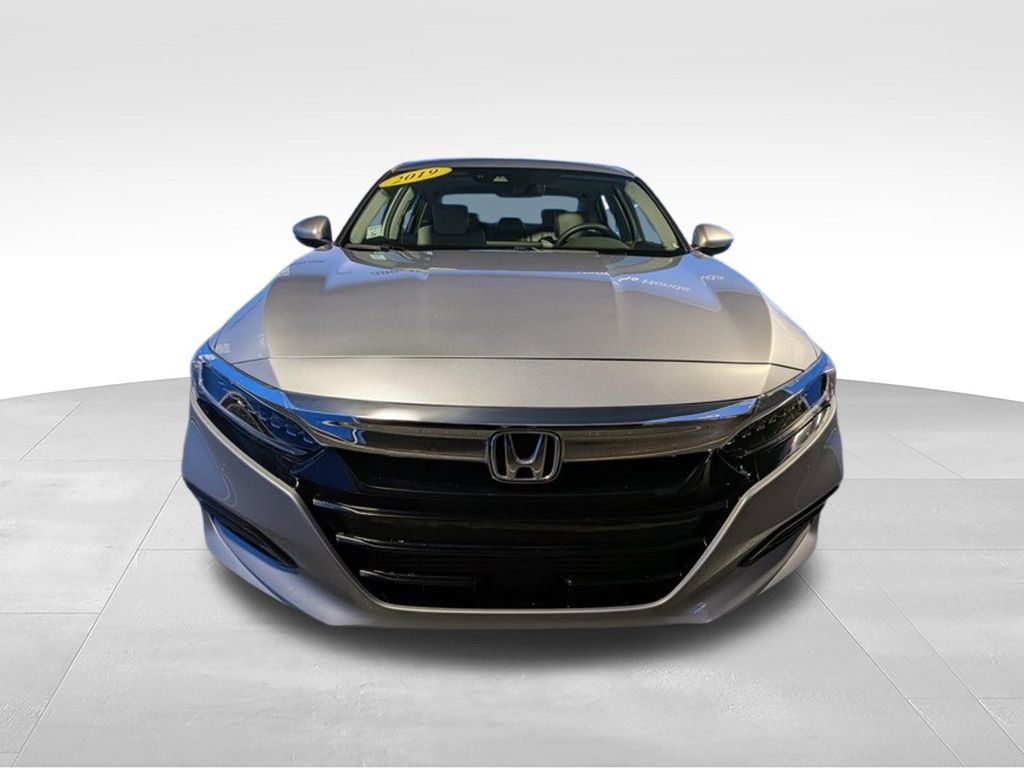 Certified 2019 Honda Accord Touring image 9