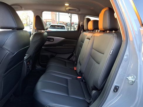 Certified 2024 Nissan Murano SV w/ SV Midnight Edition Package image 10