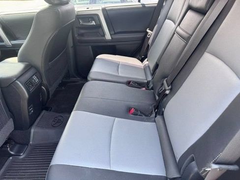 Used 2019 Toyota 4Runner SR5 Premium AWD/4WD image 8