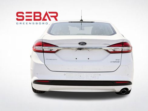 Used 2018 Ford Fusion SE w/ Equipment Group 602A FWD image 7