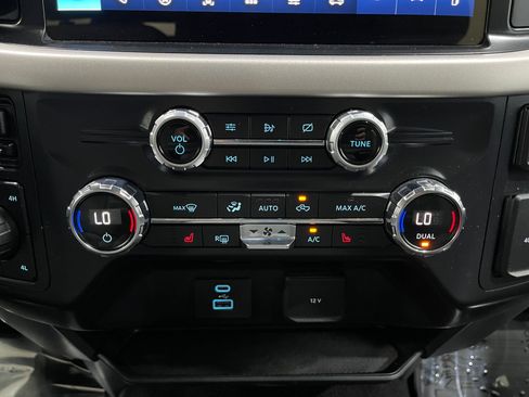 Used 2021 Ford F150 XLT w/ Equipment Group 302A High image 24