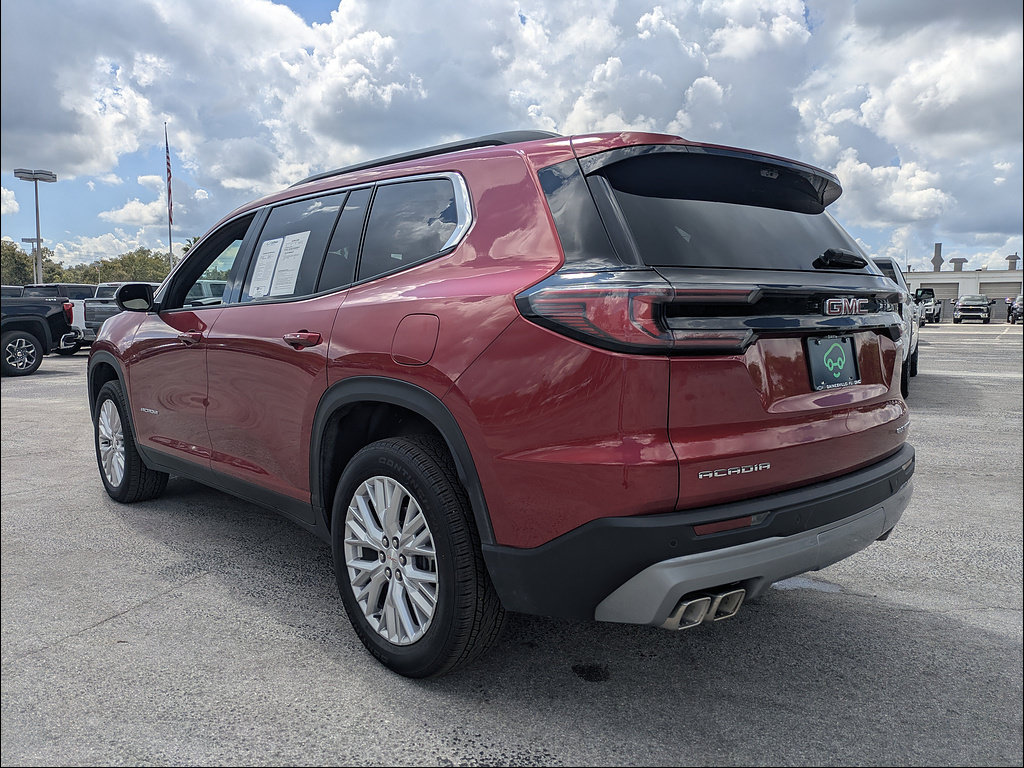 Used 2026 GMC Acadia Elevation w/ Elevation Premium Package FWD image 6