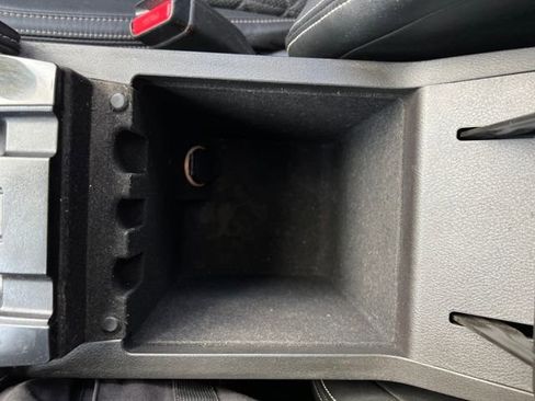 Used 2016 Nissan Maxima Platinum image 26