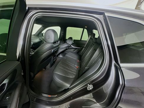 Used 2023 BMW X5 xDrive40i w/ Premium Package image 29