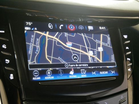 Used 2018 Cadillac Escalade ESV Platinum AWD/4WD image 30