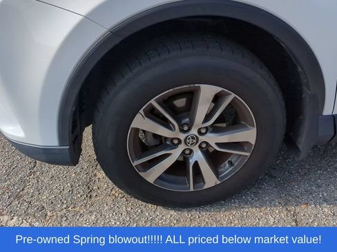 Used 2016 Toyota RAV4 XLE FWD image 8