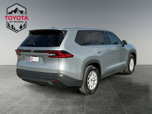 Certified 2025 Toyota Grand Highlander AWD image 5