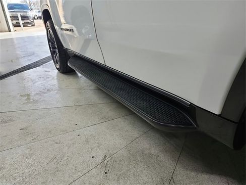 Used 2022 Jeep Wagoneer Series III image 50