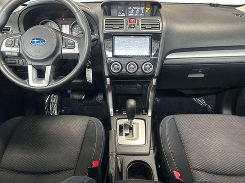 Used 2017 Subaru Forester 2.5i Premium w/ All-Weather Package image 12