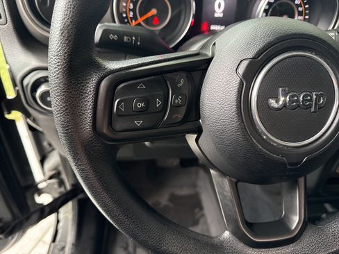 Used 2022 Jeep Wrangler Unlimited Sport AWD/4WD image 18