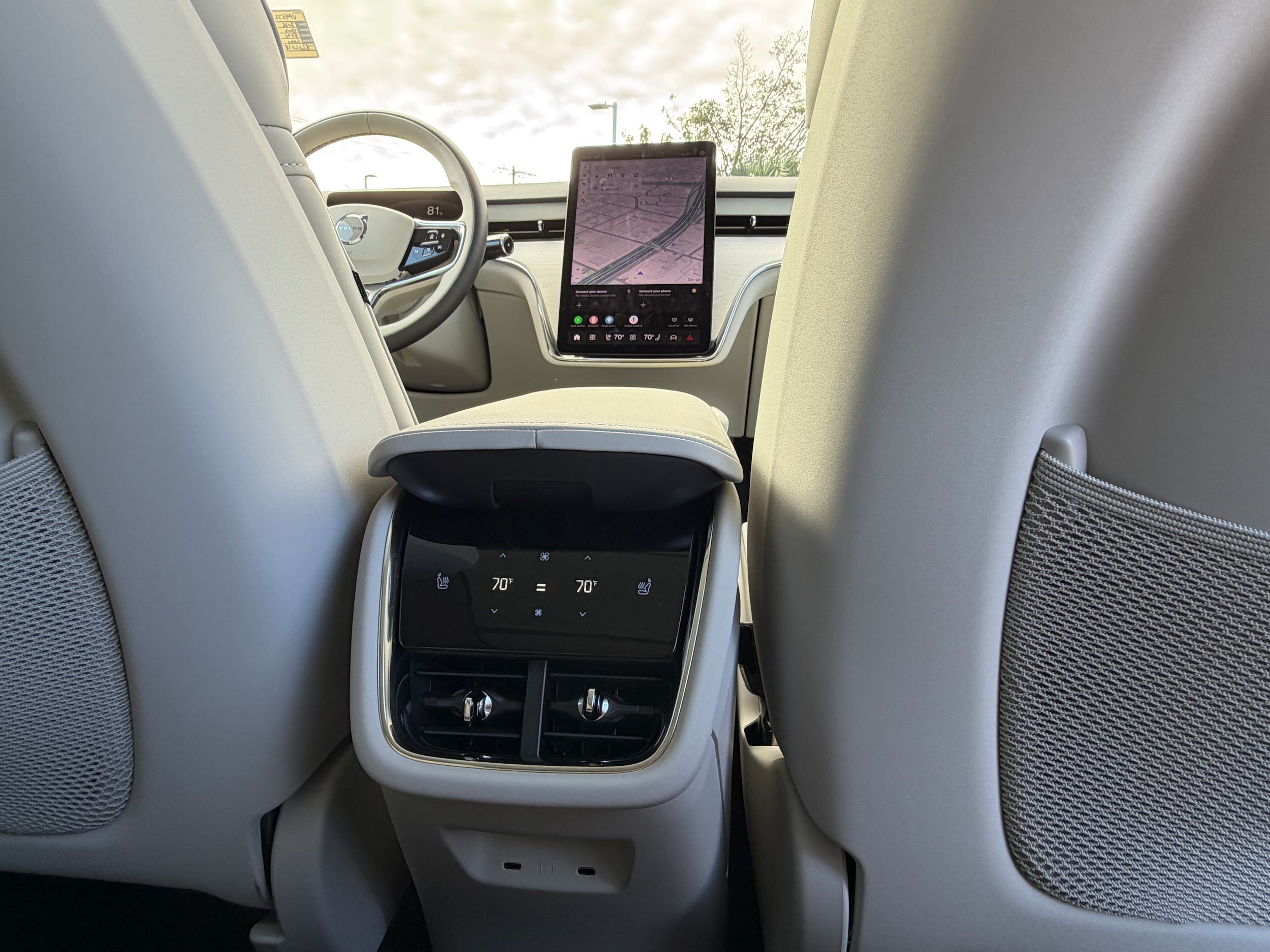 Certified 2025 Volvo EX90 Plus AWD/4WD image 14