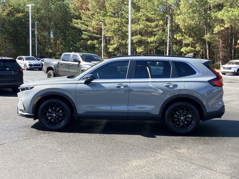 Certified 2025 Honda CR-V Sport image 7