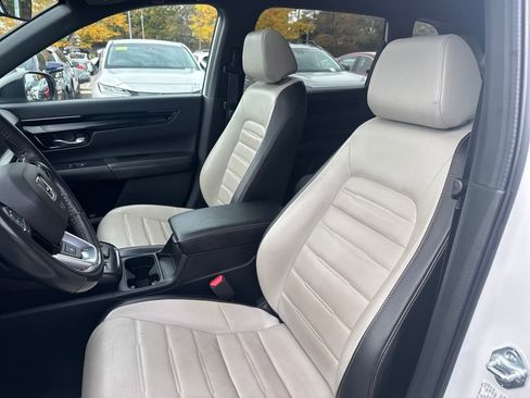 Used 2023 Honda CR-V Sport Touring image 16