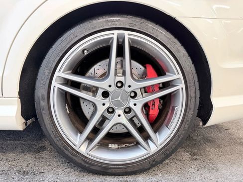 Used 2013 Mercedes-Benz C 63 AMG Sedan w/ AMG Development Pkg image 10