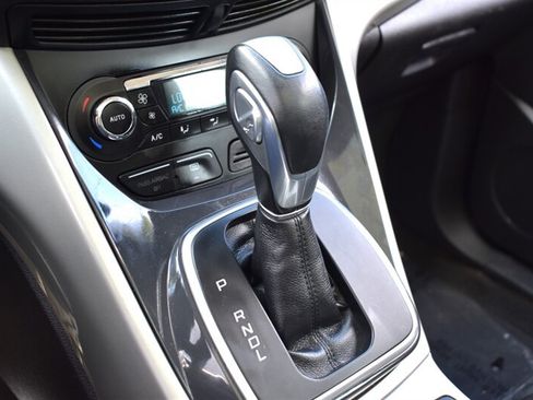 Used 2013 Ford C-MAX SEL FWD image 26
