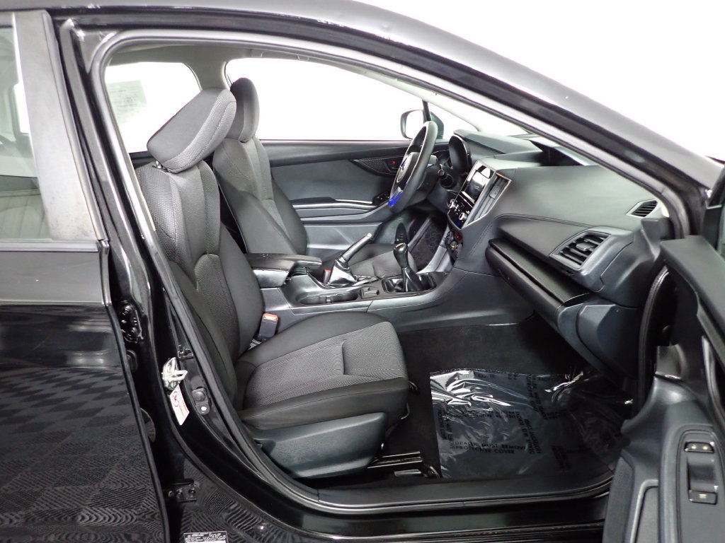 Used 2018 Subaru Impreza 2.0i AWD/4WD image 31