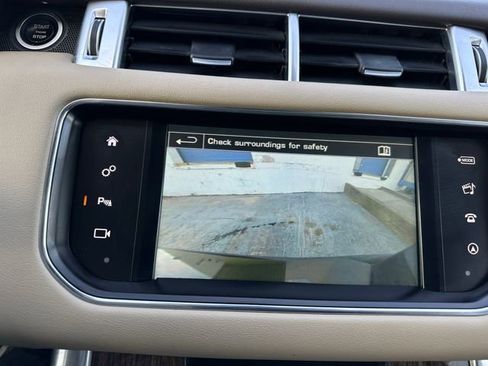 Used 2016 Land Rover Range Rover Sport HSE image 27