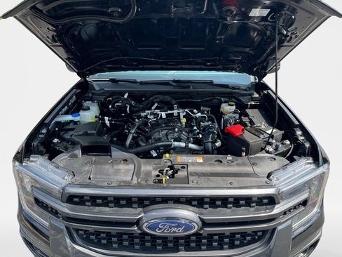 Used 2025 Ford Ranger XLT w/ Equipment Group 301A High AWD/4WD image 24