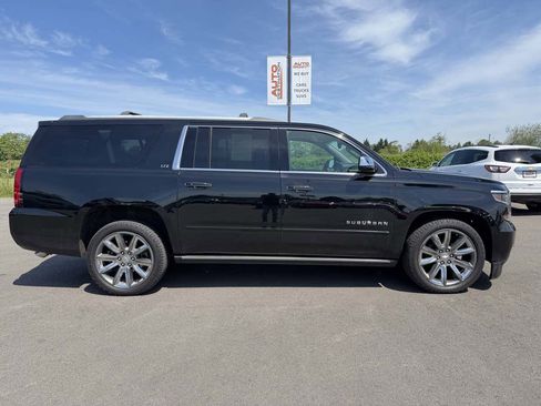 Used 2015 Chevrolet Suburban LTZ AWD/4WD image 9