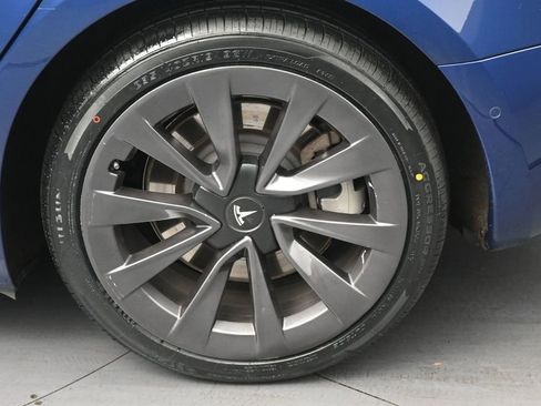 Used 2022 Tesla Model 3 Standard Range RWD image 38