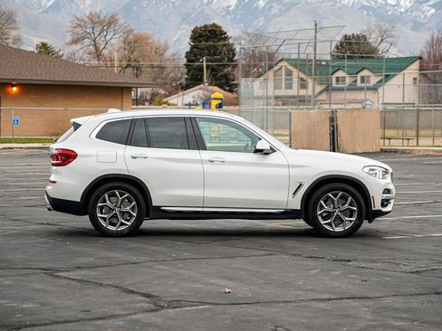 Used 2021 BMW X3 xDrive30i w/ Premium Package image 4