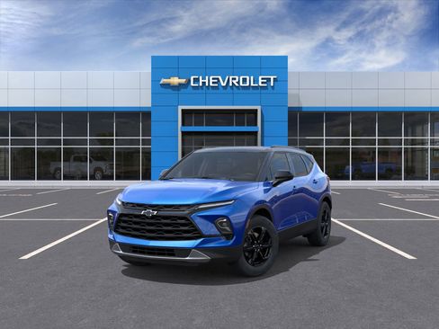 New 2025 Chevrolet Blazer LT w/ Midnight/Sport Edition image 8