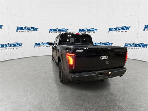Used 2025 Ford F150 Lariat w/ Equipment Group 501A Mid image 9