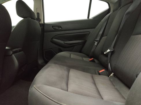 Used 2024 Nissan Altima 2.5 S FWD image 18