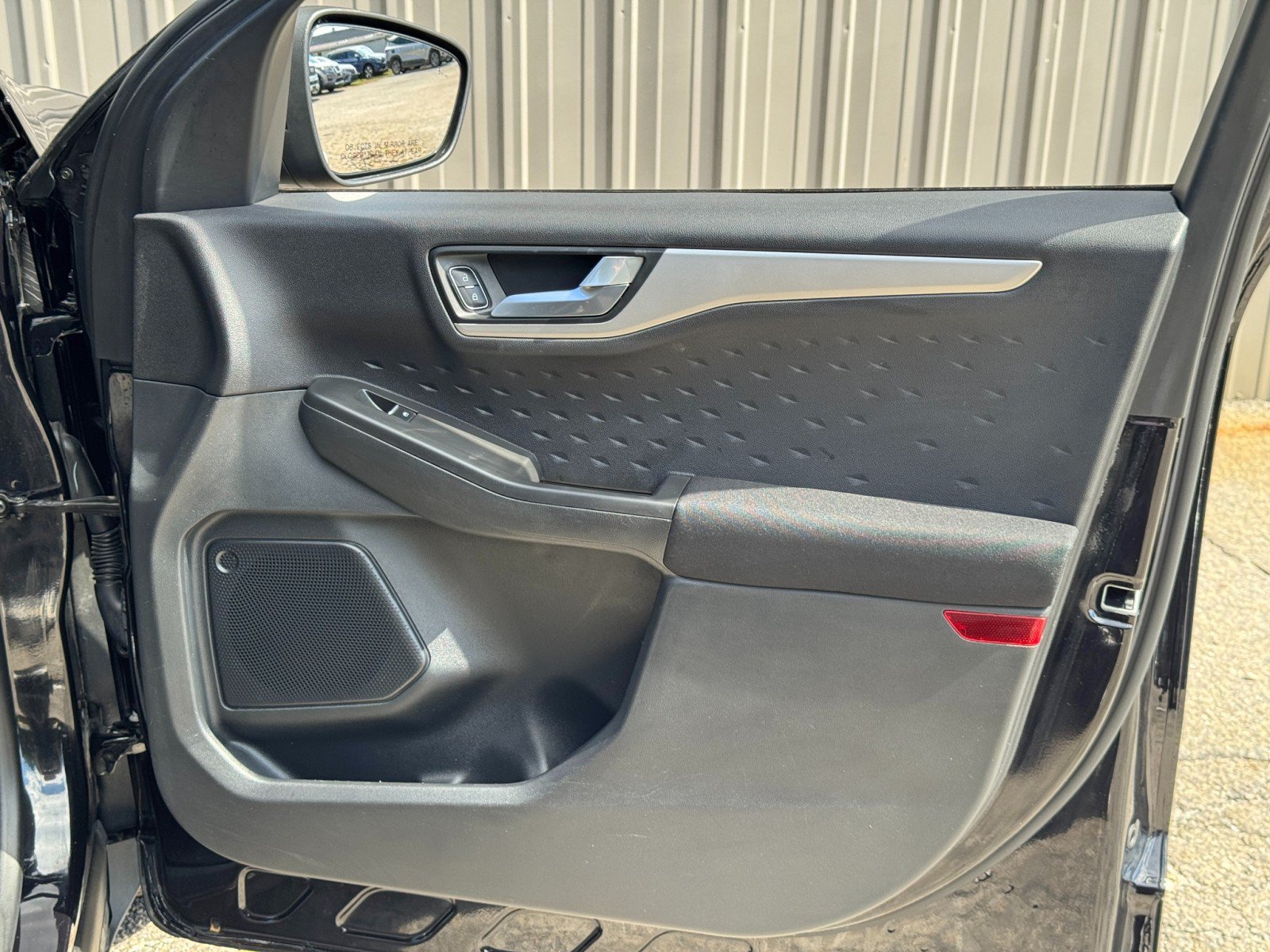Used 2020 Ford Escape SE FWD image 37